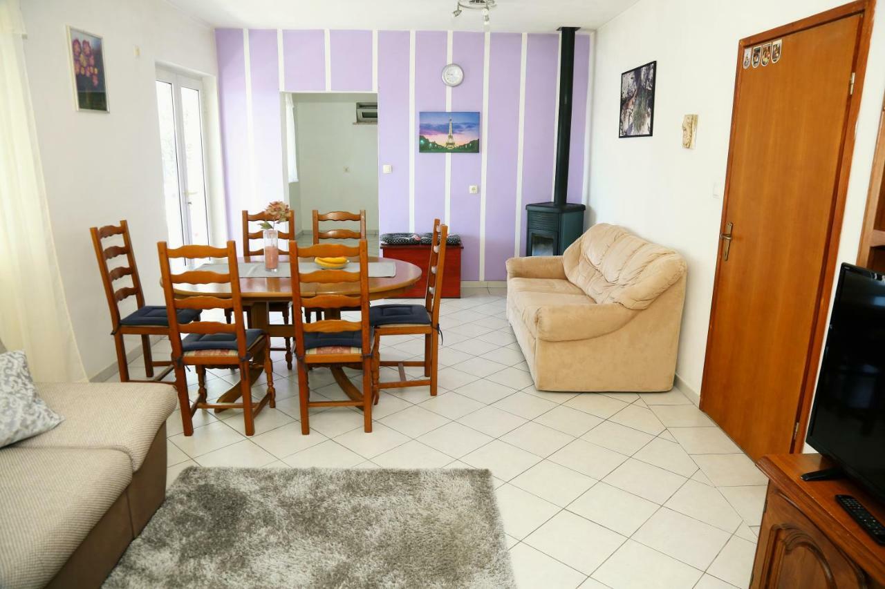 Apartments Tonia Br. 1 Zavalatica Esterno foto